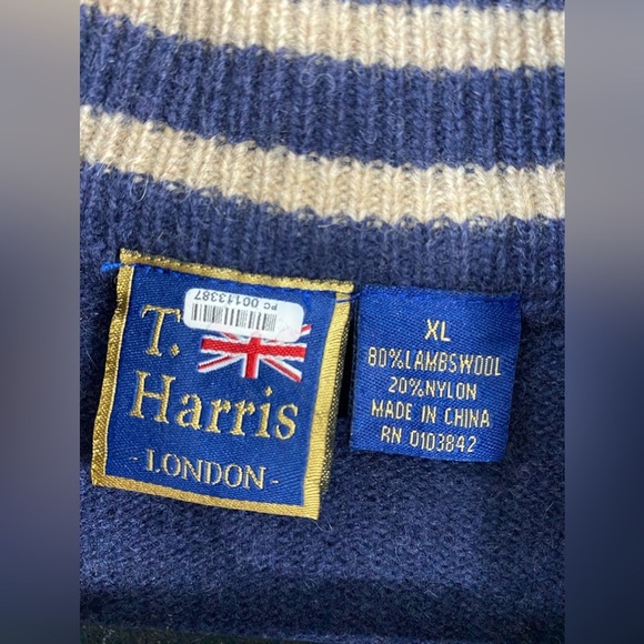 T. Harris London Lambswool Full Zip Knit Blue Soft cozy Vest Coat Men’s size XL - Picture 3 of 9